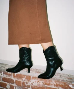 ANGEL BOOTIES BLACK LEATHER^Dolce Vita Best
