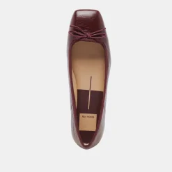 ANISA BALLET FLATS CRANBERRY CRINKLE PATENT^Dolce Vita New