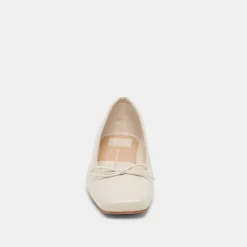 ANISA BALLET FLATS CREME CRINKLE PATENT^Dolce Vita New
