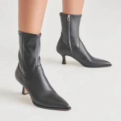 ARYA BOOTS BLACK LEATHER^Dolce Vita Best