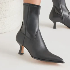 ARYA BOOTS BLACK LEATHER^Dolce Vita Best