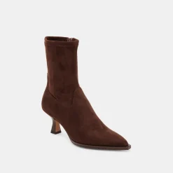 ARYA BOOTS DK BROWN STELLA SUEDE^Dolce Vita Fashion