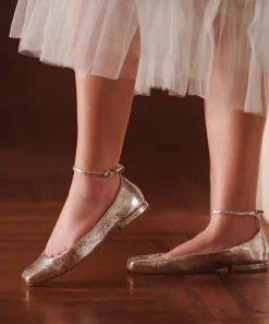 ASHYA BALLET FLATS SILVER DISTRESSED LEATHER^Dolce Vita Hot