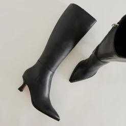 AUGGIE BOOTS BLACK LEATHER^Dolce Vita Best