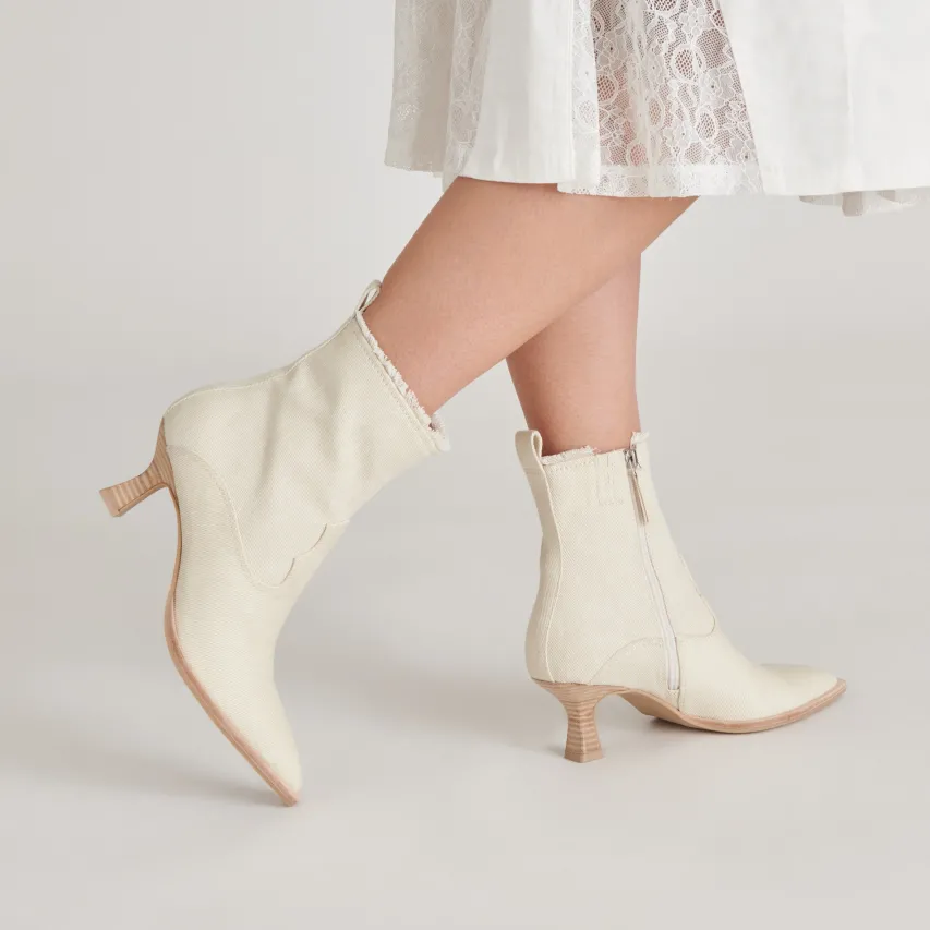 AUSTIN BOOTS IVORY DENIM^Dolce Vita Fashion