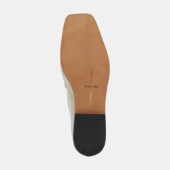 BENY FLATS IVORY CRINKLE PATENT^Dolce Vita Best