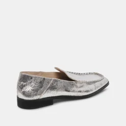BENY FLATS SILVER DISTRESSED LEATHER^Dolce Vita Clearance