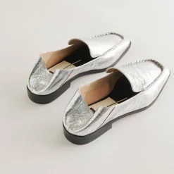 BENY WIDE FLATS SILVER DISTRESSED LEATHER^Dolce Vita Clearance