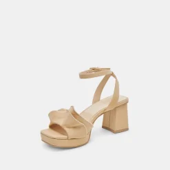 CHEER HEELS LT NATURAL RAFFIA^Dolce Vita Hot