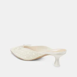 CLAYTN PEARL HEELS TRUE WHITE SATIN^Dolce Vita Hot