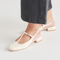 DEIDRA FLATS CREAM LEATHER^Dolce Vita Fashion