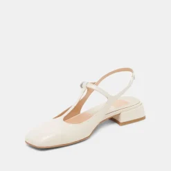 DEIDRA FLATS CREAM LEATHER^Dolce Vita Fashion