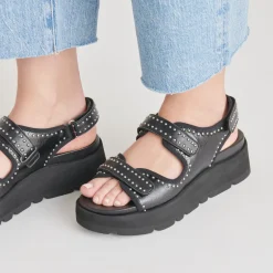 DUBAI SANDALS MIDNIGHT CRINKLE PATENT^Dolce Vita Outlet