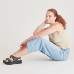 DUBAI STUD SANDALS MIDNIGHT CRINKLE PATENT^Dolce Vita Sale
