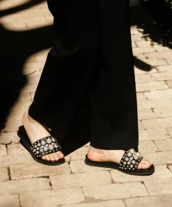GABBI PEARL SANDALS BLACK PEARLS^Dolce Vita Hot