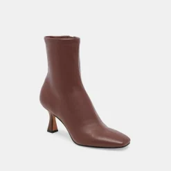 GLAMOR BOOTS CHOCOLATE STELLA^Dolce Vita Hot
