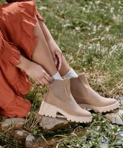 HAWK H20 WIDE BOOTIES MUSHROOM SUEDE^Dolce Vita Best
