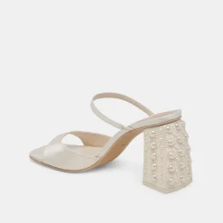 JEMMY PEARL HEELS VANILLA SILK^Dolce Vita Best