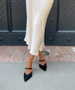KANIKA HEELS ONYX SUEDE^Dolce Vita Sale