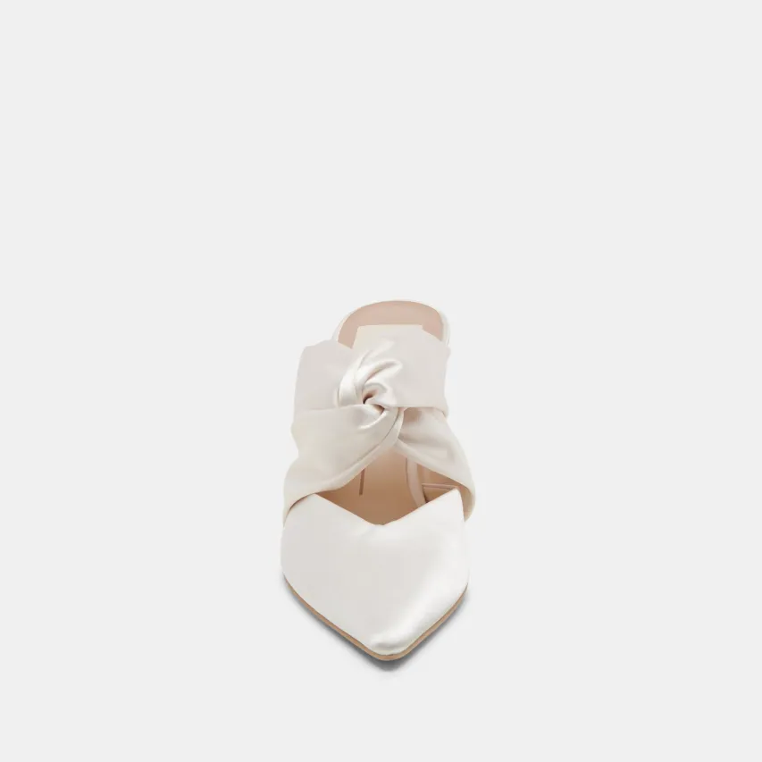 KELSY HEELS CREME SATIN^Dolce Vita Hot