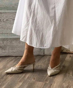 KYLENE PEARL HEELS VANILLA LEATHER^Dolce Vita Sale
