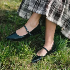 LARGO FLATS MIDNIGHT PATENT LEATHER^Dolce Vita Discount