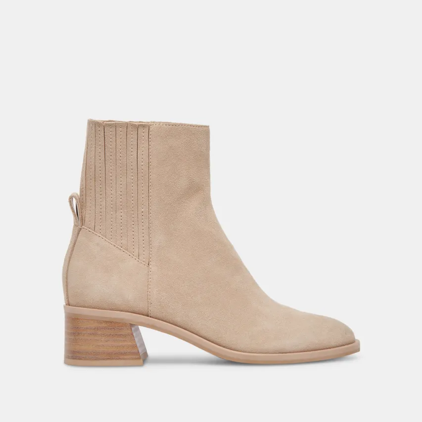LINNY H2O WIDE BOOTS DUNE SUEDE^Dolce Vita Outlet