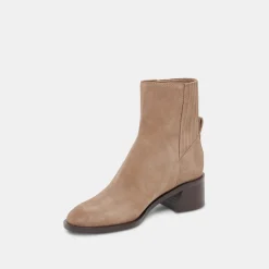 LINNY H2O WIDE BOOTS TRUFFLE SUEDE^Dolce Vita Outlet