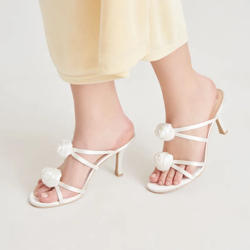 LINZY HEELS TRUE WHITE SATIN^Dolce Vita Outlet