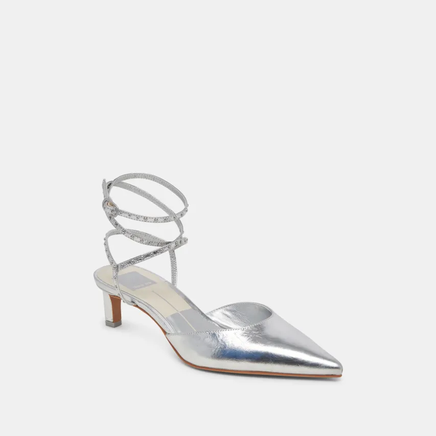 LOKLYN STUD HEELS SILVER CRINKLE PATENT^Dolce Vita Best