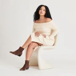NONAH BOOTIES DK BROWN SUEDE^Dolce Vita Sale