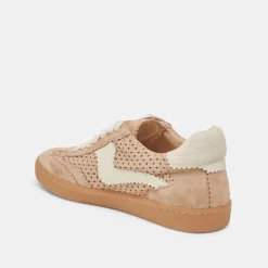 NOTICE EYELET PERF SNEAKERS CAMEL SUEDE^Dolce Vita Fashion