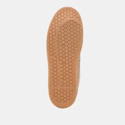 NOTICE EYELET PERF SNEAKERS CAMEL SUEDE^Dolce Vita Fashion