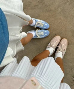 NOTICE SNEAKERS BLUE SUEDE^Dolce Vita Clearance