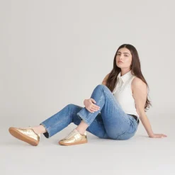 NOTICE SNEAKERS GOLD DISTRESSED LEATHER^Dolce Vita Sale