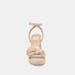 PACIE HEELS CAMEL SUEDE^Dolce Vita New