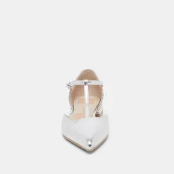 PEATY FLATS SILVER DISTRESSED LEATHER^Dolce Vita Outlet