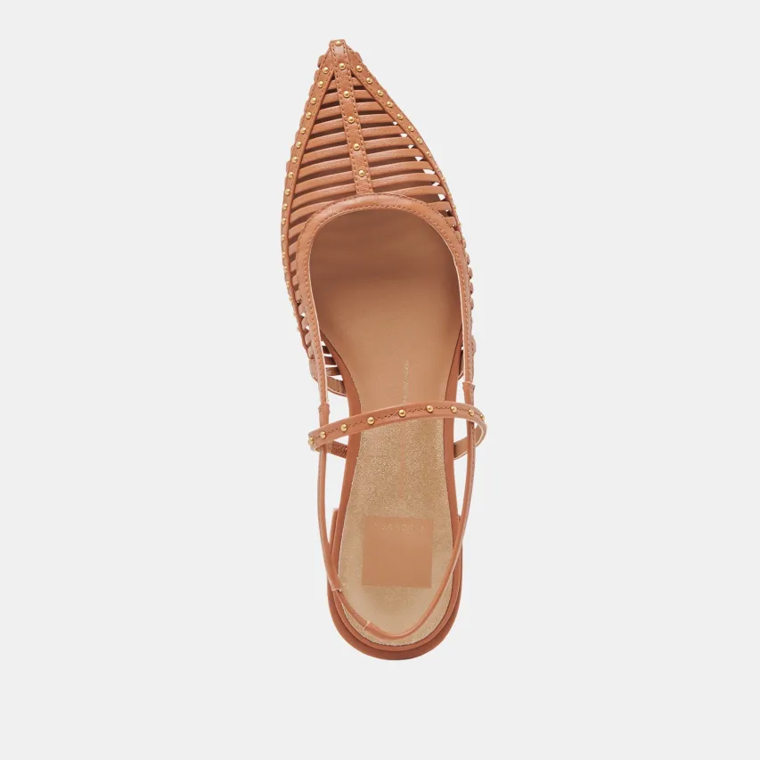 PHINLY FLATS SADDLE LEATHER^Dolce Vita Clearance