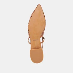 PHINLY FLATS SADDLE LEATHER^Dolce Vita Clearance