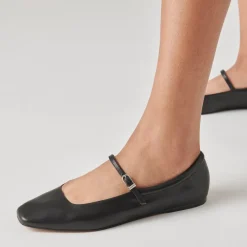 REYES BALLET FLATS BLACK LEATHER^Dolce Vita Online