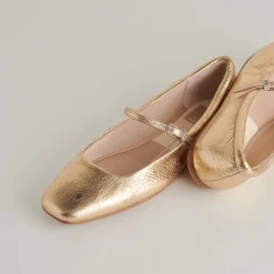 REYES BALLET FLATS GOLD DISTRESSED LEATHER^Dolce Vita Clearance