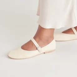 ROSLYN BALLET FLATS CREME LEATHER^Dolce Vita Online