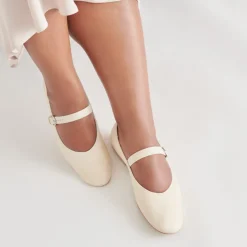 ROSLYN BALLET FLATS CREME LEATHER^Dolce Vita Online