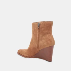 SUSANN WIDE BOOTIES CHESTNUT SUEDE^Dolce Vita New