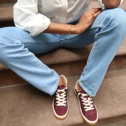 ZINA SNEAKERS BURGUNDY CRINKLE PATENT^Dolce Vita Online