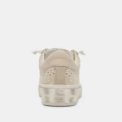 ZINA SNEAKERS OATMEAL FLORAL EYELET^Dolce Vita Hot